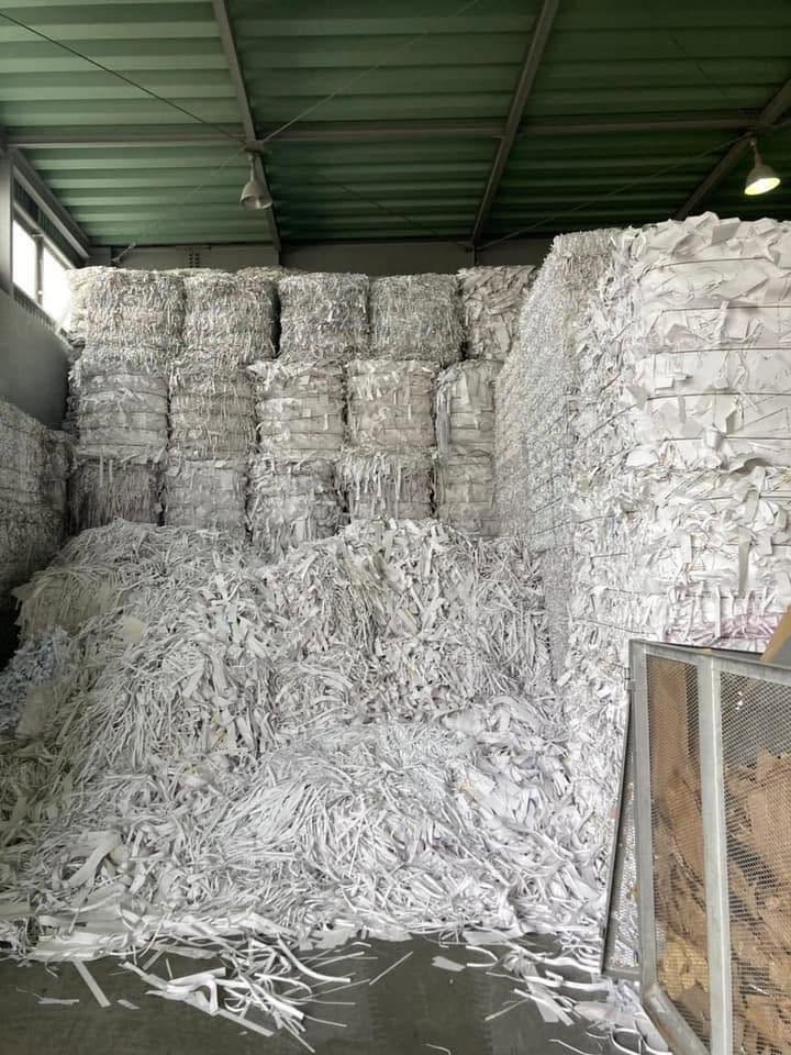 728902
